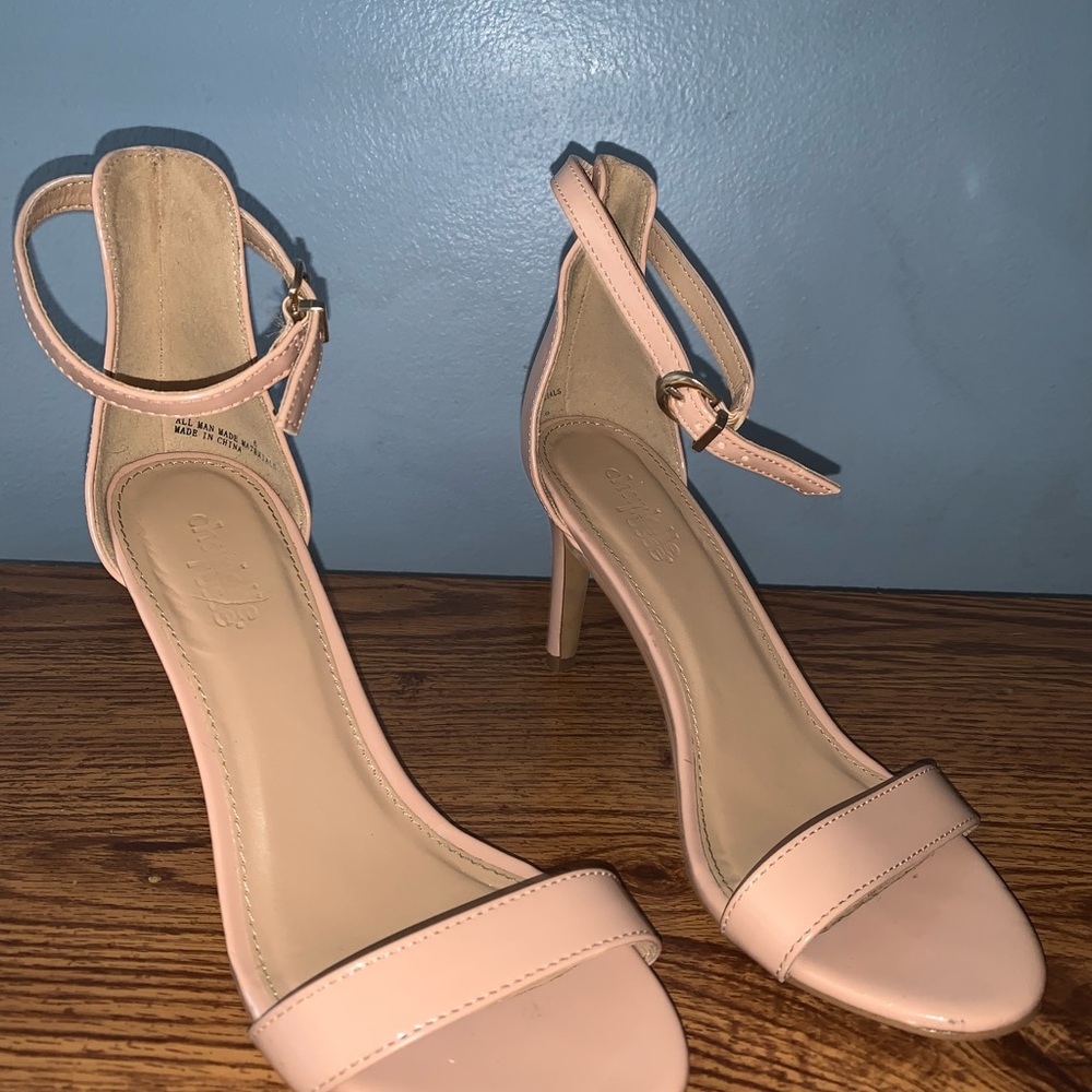 🧸❤️‍🔥Nude Heel from Charlotte Russe, Rory size 6